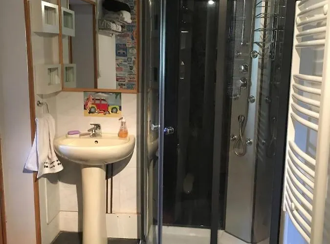 Boutonne Rouge Apartamento *